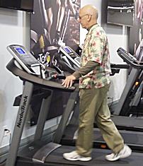 Fred Waters Reviewing the NordicTrack C990 treadmill